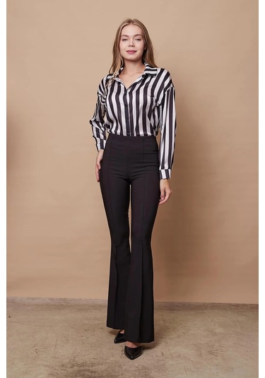 Kadın Desenli Yakalı Düşük Omuzlu Uzun Kol Şık Ofis Gömlek-Siyah Beyaz Çizgi Siyah Beyaz Çzg.