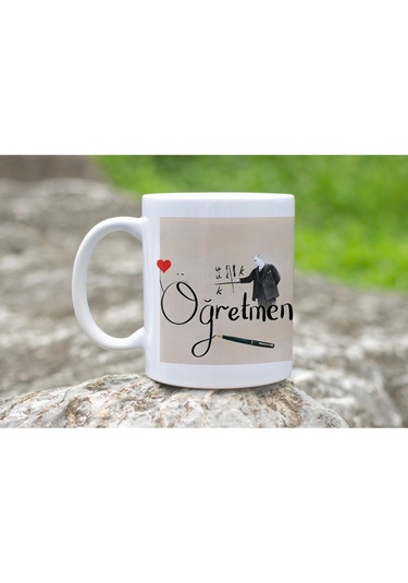 Atatürk Ve Öğretmen Tasarımlı Kupa Bardak Öğretmen Figürlü Zarif Öğretmenler Günü Hediye Kupa Beyaz