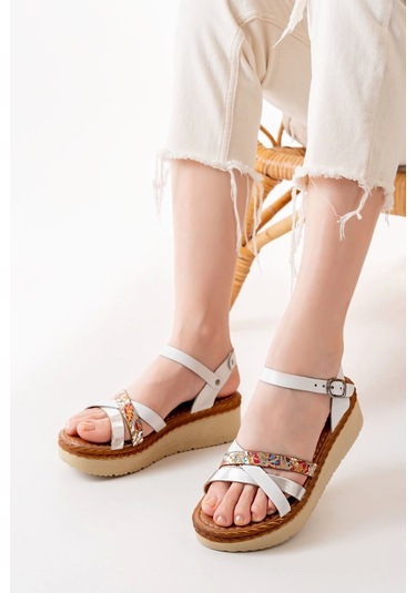 730-015 Beyaz Garni Ortopedik Hakiki Deri Dolgu Kadın Sandalet Beyaz