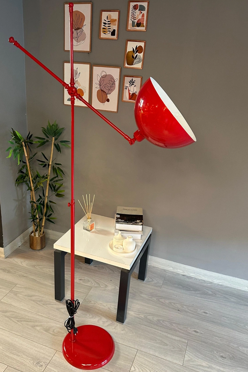 Kırmızı Makas Gövde Lambader Hareketli Başlık Modern Dekoratif Metal Oturma Odası Çalışma Odası Zemin Lambası Kırmızı