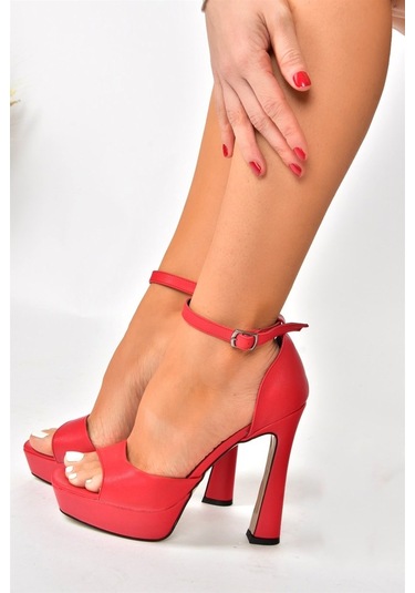 Fox Shoes Kırmızı Platform Kalın Topuklu Kadın Ayakkabı K40458010