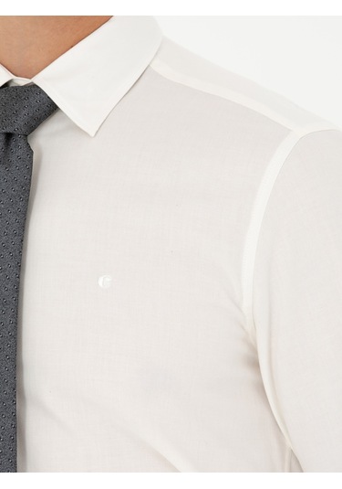 Cacharel Beyaz Slim Fit Uzun Kollu Klasik Gömlek 15841036