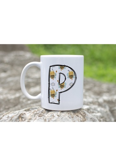P Harfi Arı Desenli Kupa - Sevimli Hayvan Temalı Kişiye Özel Kahve Kupası - Şans Kupası Beyaz