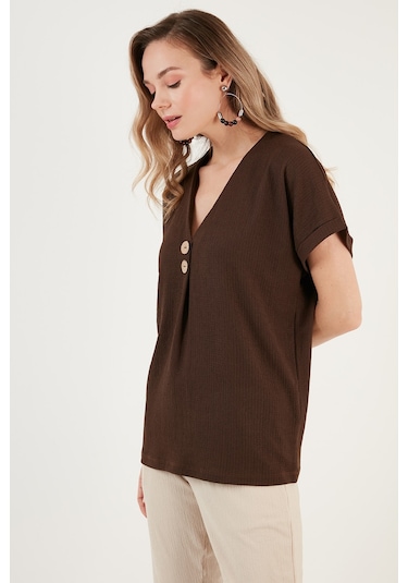 Lela Düğme Detaylı V Yaka Bayan Bluz 5865567 Kahve