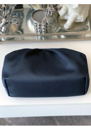 Lacivert, Piliseli Çizgi Detaylı El Çantası Lacivert