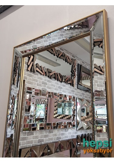 Ayna Çerçeveli Model Eskitme Altın Renk Boy Aynası Altın