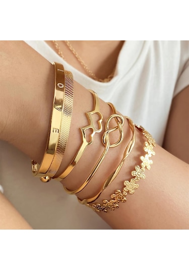 Fosenze Altın Renkli, Ayarı Uçan, Çok Katlı Stackable Bilezik Seti 6 Adet - Kalp, Düğüm, Çiçek Ve "love" Desenleriyle Zengin Tasarım Altın