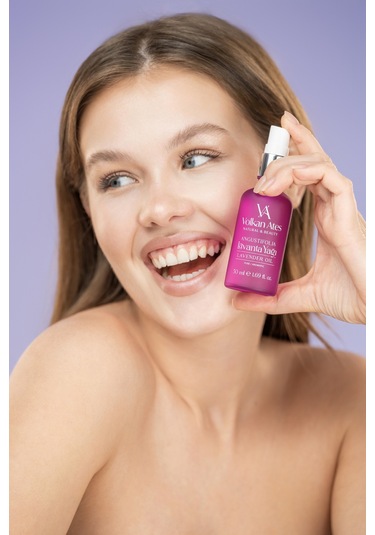 Volkan Ates Natural & Beauty Lavandula Angustifolia Saf Lavanta Yağı Sprey 50 Ml