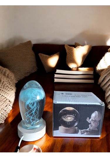 Ahşap Altlıklı Turkuaz Renk Işıklı Küre