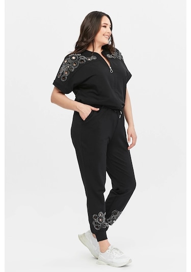 Omuz Ve Paça Lazer Kesimli Takım Siyah