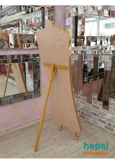 Bihter Model Altın Renk Varaklı Ayaklı Boy Aynası