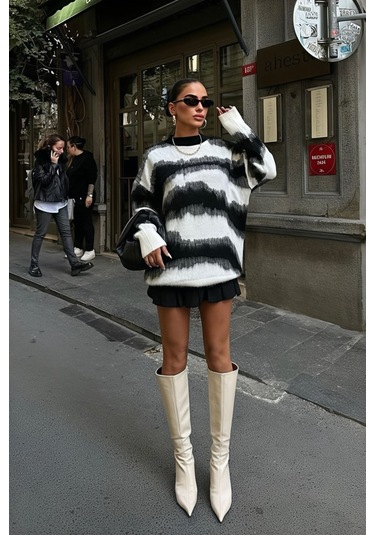Lymens Oversize Geçiş Detaylı Triko Beyaz