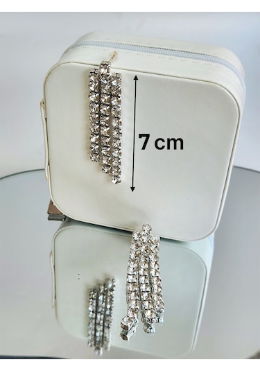 Taşlı Sallantılı Silver Renk Küpe Silver