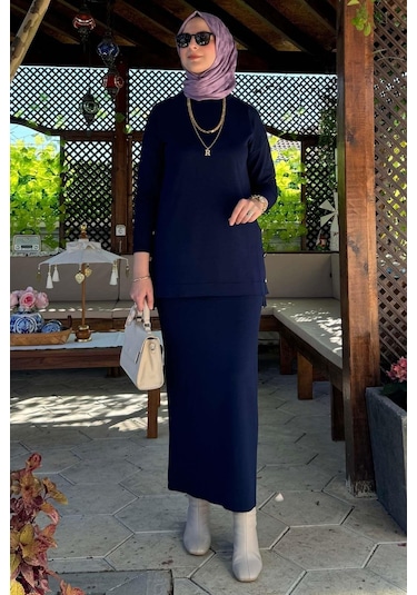 Rabia Şamlı Sezen Triko Takım Lacivert Çok Renkli