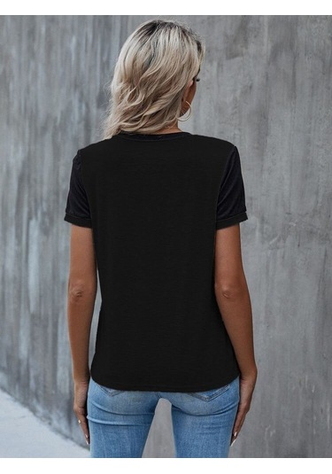 Reka Moda Kadın Kısa Kollu Yuvarlak Yaka Ön Dantel Detaylı Viskon Bluz Siyah