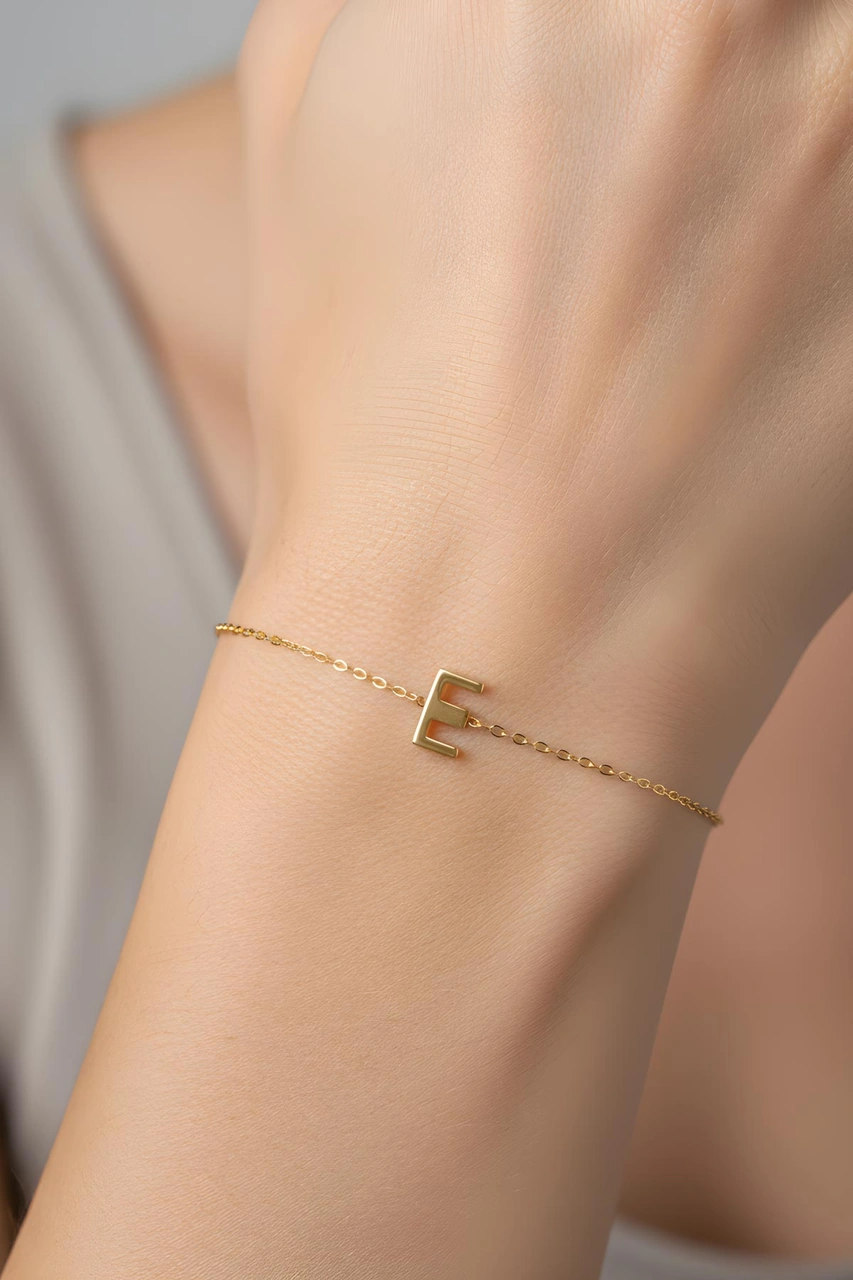 E Harfi 18 Ayar Sarı Altın Kaplama 18 Cm Gümüş Bileklik Sarı