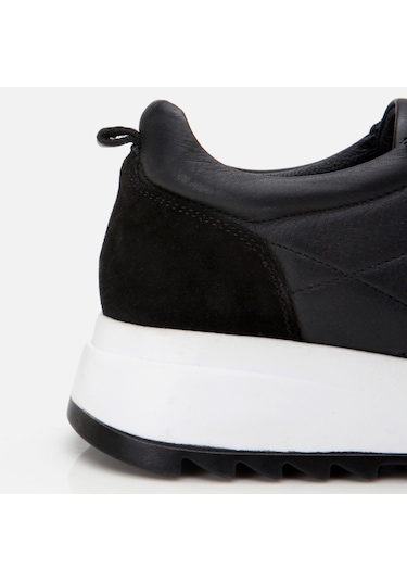 Hotiç Hakiki Deri Siyah Kadın Spor Ayakkabı 01ayh306510a100 Siyah-black Siyah Hotiç Hakiki Deri Siyah Kadın Spor Ayakkabı 01ayh306510a100 Siyah-black Siyah