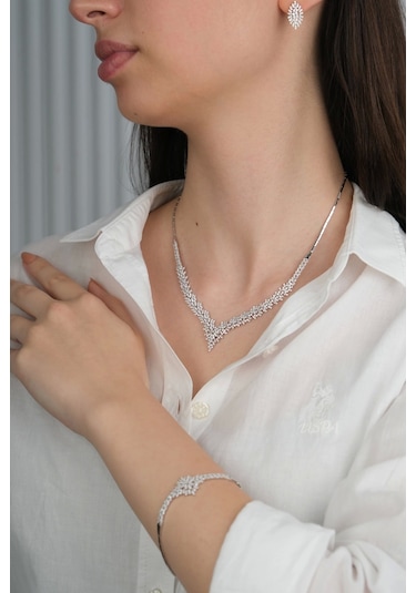 14 Ayar Beyaz Altın Taşlı Düğün Seti 76