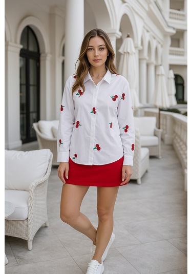 Kadın Kiraz Desenli Beyaz Pamuk Gömlek Beyaz