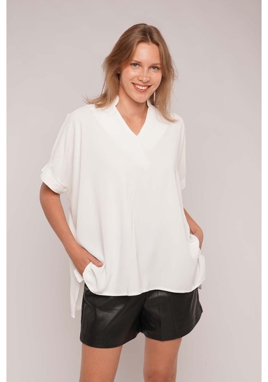 Gabria Hakim Yaka Bluz Ekru