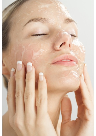 Gaia London Kuru ve Yağlı Ciltler İçin Yüz Temizleme Jeli 250 ML