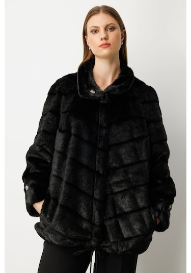 Ekol Kadın Büyük Beden Metal Aksesuarlı Peluş Kaban 6305 Siyah Siyah