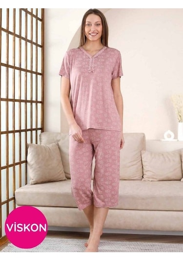 Kadın Gül Kurusu V Yaka Dantel Detay Viskon 3 Düğmeli Kısa Kol Yazlık Kapri Pijama Takımı Gül Kurusu