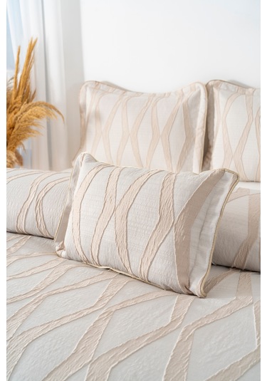 Carina Cappuccino Nakışlı Çift Kişilik Yatak Örtüsü Seti - 4 Parça Çeyiz Seti Bej