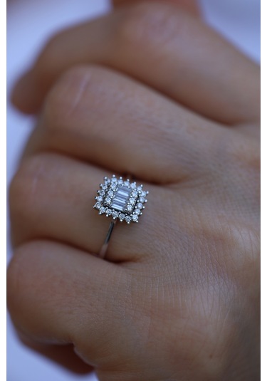 Yenigün Kuyumculuk 14 Ayar Altın Çiçek Model Baget Yüzük