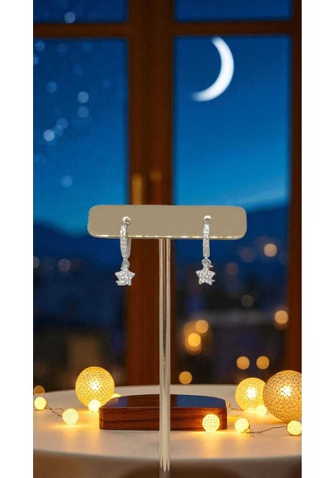 925 Ayar Taşlı Ay Yıldız Sallantılı Gümüş Küpe Zarif Ve Işıltılı Tasarım Gümüş