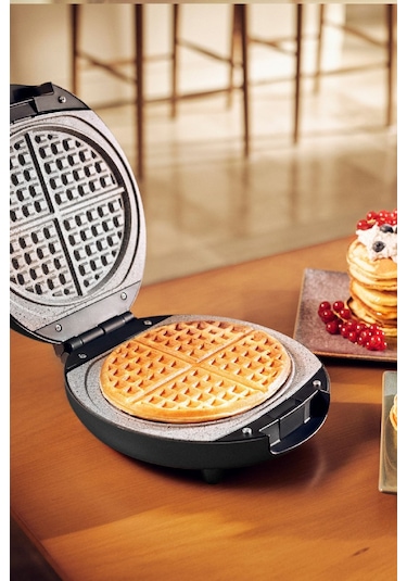 Karaca Funday 1000 W Çıkarılabilir Plakalı Waffle Makinesi