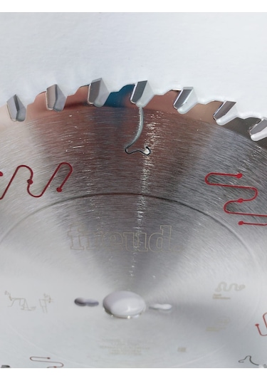 Freud 300 3.2 2.2 30 Z:48 Ahşap Elmas Daire Testere