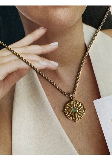 Su Yeşili Taşlı Kutup Yıldızı Gold Paslanmaz Çelik Kadın Kolye Altın