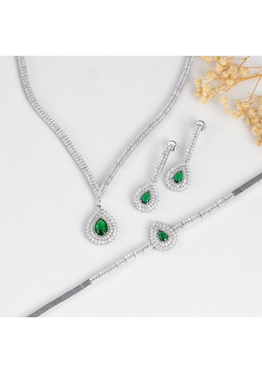 Gümüş Pazarım Hürrem Sultan Modeli Zümrüt Taşllı Damla Motifli 925 Ayar Gümüş Set Gümüş
