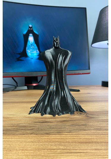 Batman Figür 15 CM - İkonik Karakter Koleksiyon Parçası