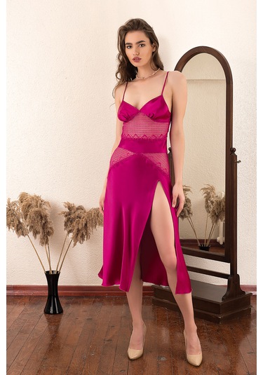 Tül Detaylı Fuşya Saten Gecelik Fuşya