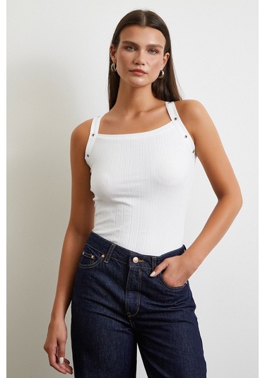 Arkası Çapraz Bağlamalı Top Beyaz Beyaz