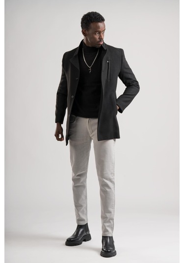 Slimfit Hakim Yaka Düğme Kapamalı Yan Cepli Astarlı Tek Yırtmaçlı Yünlü Kaşe Kaban Siyah
