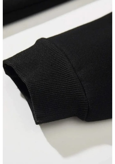 Siyah Fermuarlı Dikyaka Sweatshirt- Minik Kedi - Kışık Şardonlu Kumaş Siyah