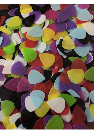 100 Adet Lice Renkli Pvc Gitar Penası-100 Adet