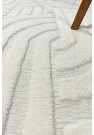 Siena Kendinden Desenli Peluş Kaymaz Taban Salon Halısı Mutfak Halısı Yolluk Ekru