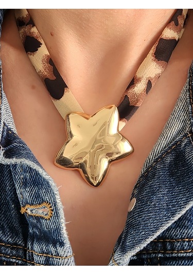 Leopar Desen Bombeli Büyük Yıldız Model Kumaş Detaylı Kolye 46cm Kahverengi - Siyah