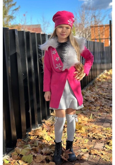 Riccotarz Kız Çocuk Yakası Kürk Ve Yonca Detaylı Etekli Fuşya Kaşe Fuşya