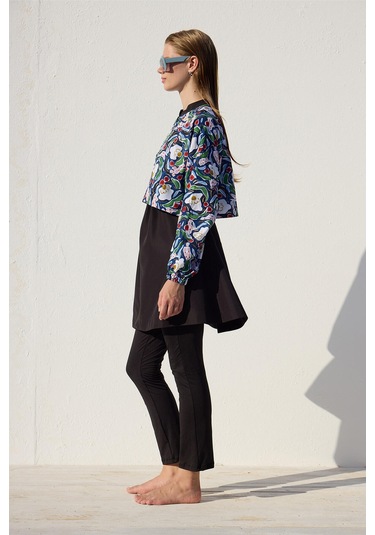 Manuka Rüzgarlıklı 3'lü Tesettür Mayo Takımı Multi Color Çok Renkli