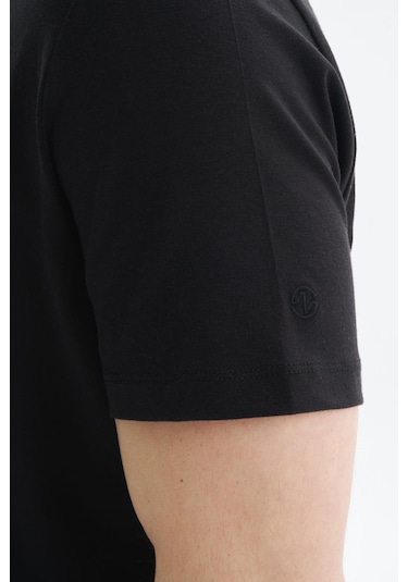 Arma Erkek Regular Fit Basic Süprem V Yaka Tişört Y29344472102 Siyah