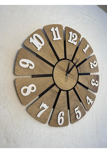 Ümra Lazer Yeşil Dekoratif Ahşap Duvar Saati 40 Cm Sessız Akar Mekanizma Geometrik 40 Cm Yuvarlak Reçine Ahşap