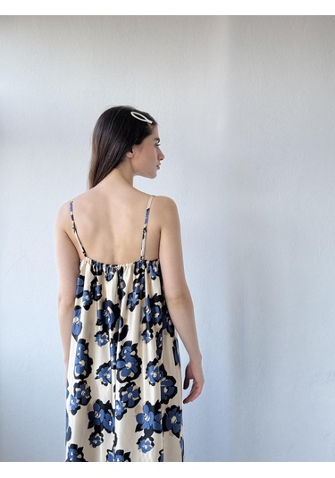 Retrobird Tasarım June Saten Yüzeyli Askılı Yırtmaçlı Elbise Kadın Krem-13780 KREm