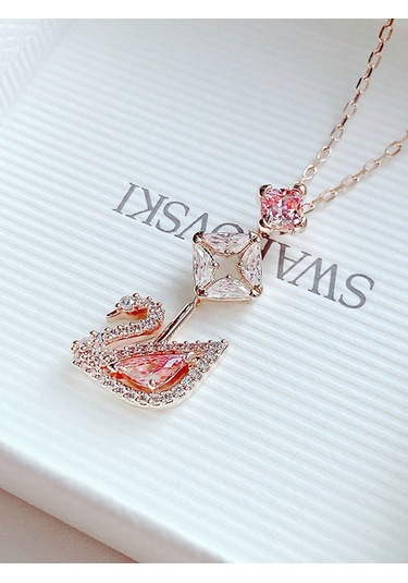 Swarovski 5473024 Dazzling Swan Y Kolye