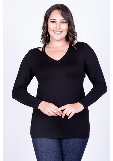 Yaka Çerçeveli Tişört