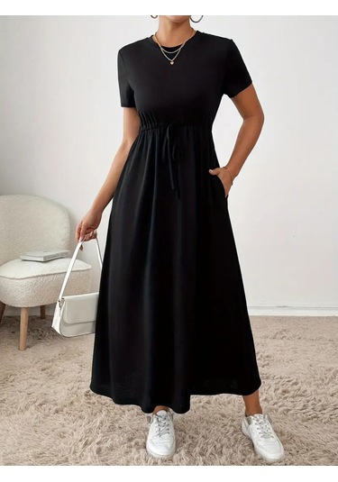 Kadın Kısa Kollu Bisiklet Yaka Belden Bağlamalı Önü Bağcık Detaylı Maksi Boy Viskon Elbise Siyah Kadın Kısa Kollu Bisiklet Yaka Belden Bağlamalı Önü Bağcık Detaylı Maksi Boy Viskon Elbise Siyah